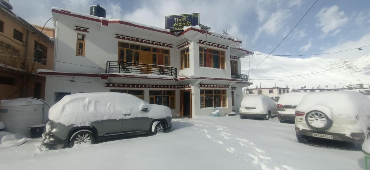 The Alpinist Cafe And Retreat Hotel Kaza Kültér fotó