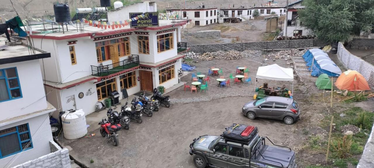 The Alpinist Cafe And Retreat Hotel Kaza Kültér fotó