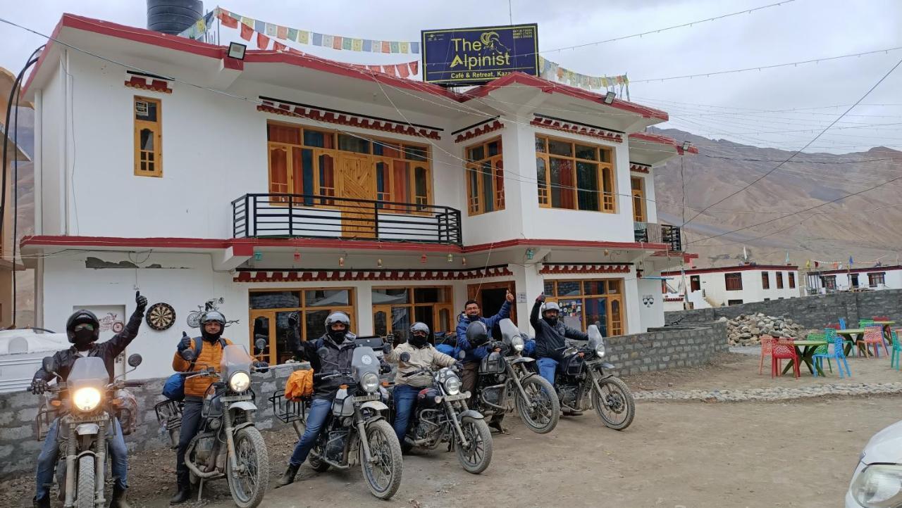 The Alpinist Cafe And Retreat Hotel Kaza Kültér fotó