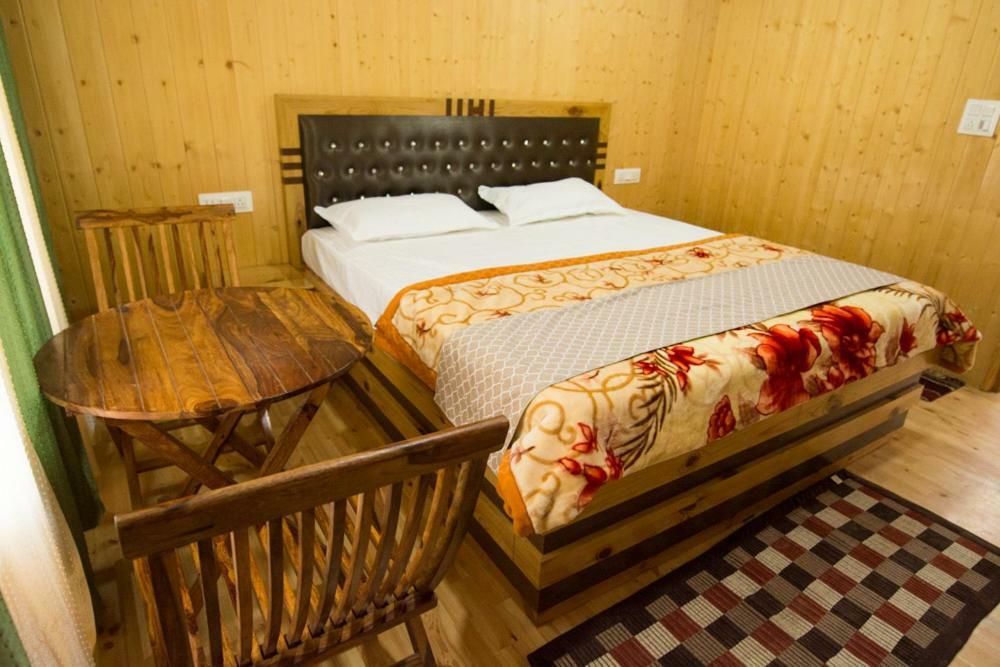 The Alpinist Cafe And Retreat Hotel Kaza Kültér fotó